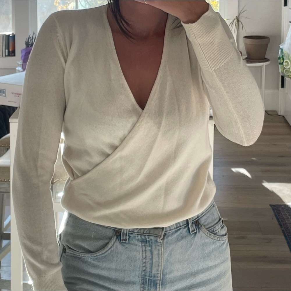 Everlane 100% Cashmere Sweater